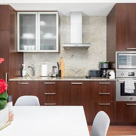 Downtown Toronto Condo Near Cn Tower, Scotiabank Arena, Rogers Centre, Union Station 外观 照片