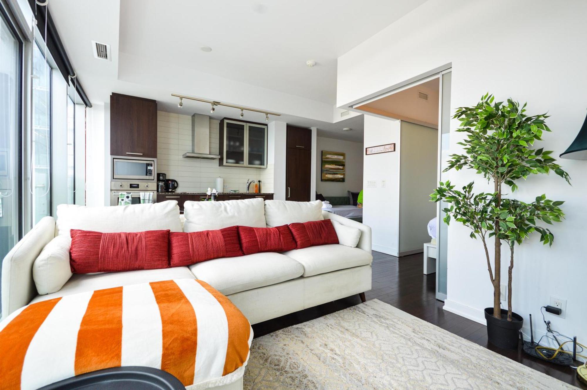 Downtown Toronto Condo Near Cn Tower, Scotiabank Arena, Rogers Centre, Union Station 外观 照片